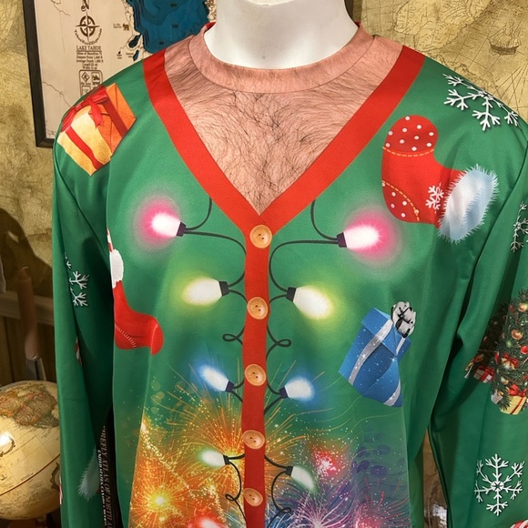 Festive Green Christmas Sweatshirt. Lightweight. XL. Nearly New. - Picture 2 of 9